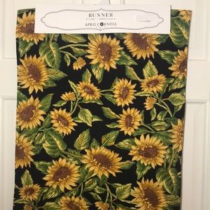 April Cornell SUNFLOWERS Runner Black 17”x90” NWT